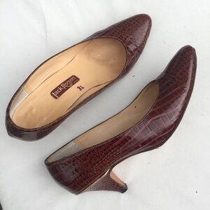 Jack Rogers Snakeskin Brown Pumps